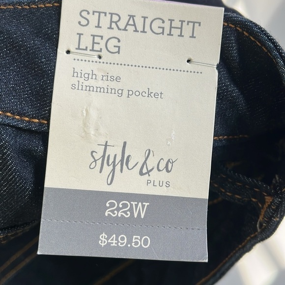 Style & Co. Women High-Rise Straight Leg Jeans Size 22W; 42” L Gold stitching. - Picture 6 of 9